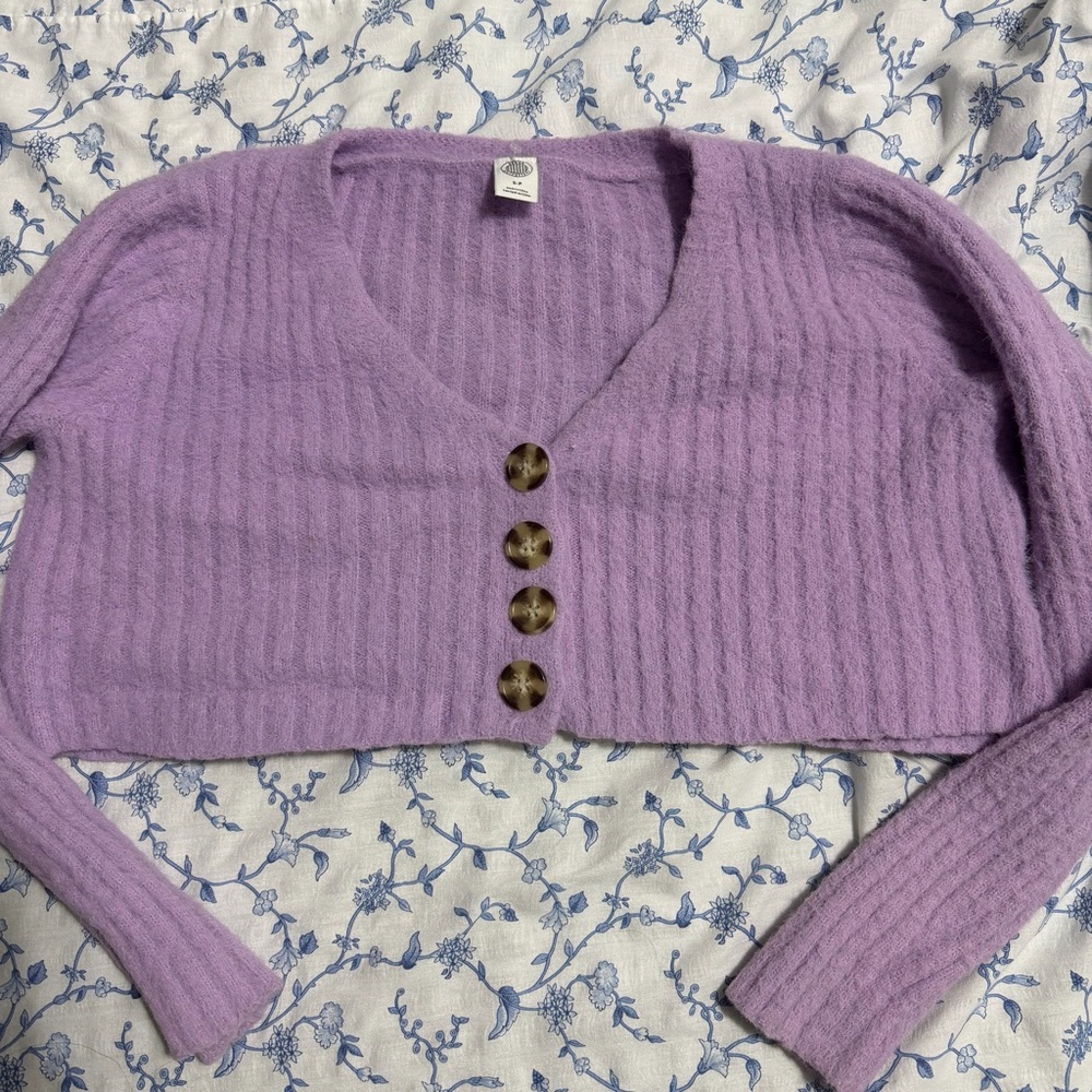 Urban Outfitters Lilac Button-Up Cardigan cropped